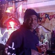 Lee, 50, man