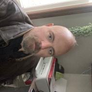 Levi, 48, man