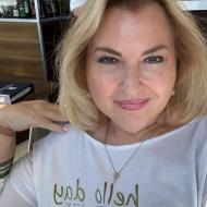 Khloe|||, 47, woman