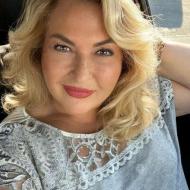 Khloe|||, 47, woman