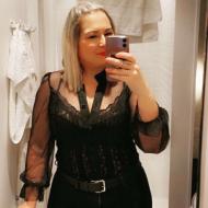 Meale|||, 32, woman