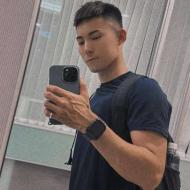 huang|||, 25, man