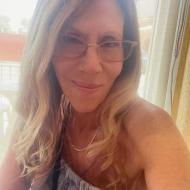 Melanie|||, 47, woman