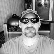 T D|||, 47, man