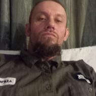 mecaniclyinclinedd|||, 41, man