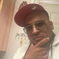 Leo|||, 43, man