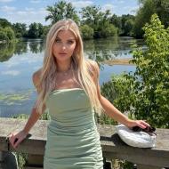 Treylin, 29, woman