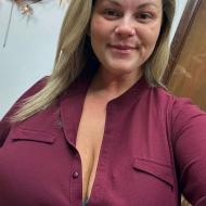 Kitana, 39, woman